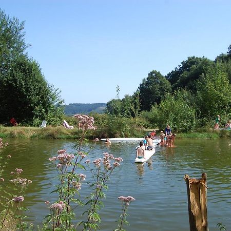 Camping La Foret Du Morvan Larochemillay Exterior photo