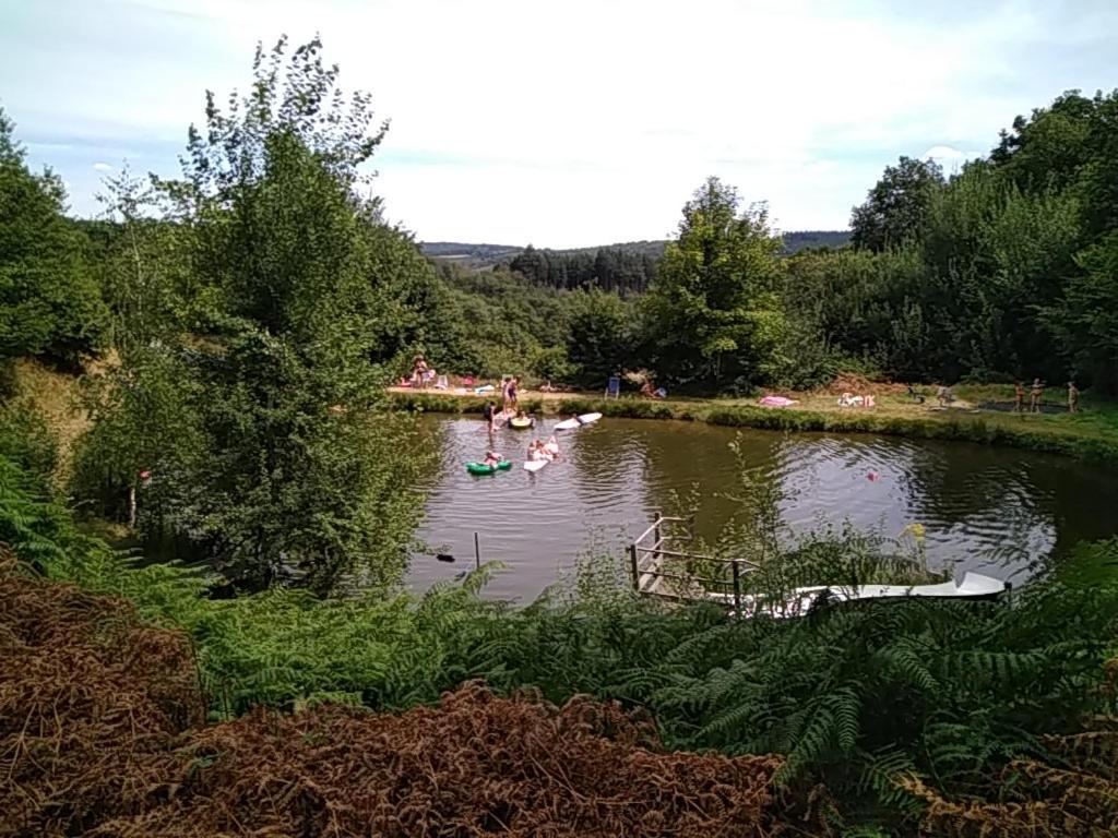 Camping La Foret Du Morvan Larochemillay Exterior photo